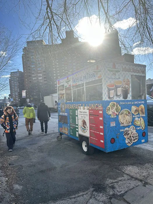 Tacos el patron (food truck) Picture 1