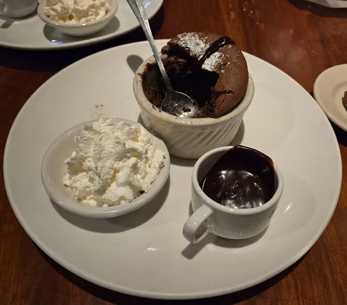 Knickerbocker Bar & Grill Picture 4
