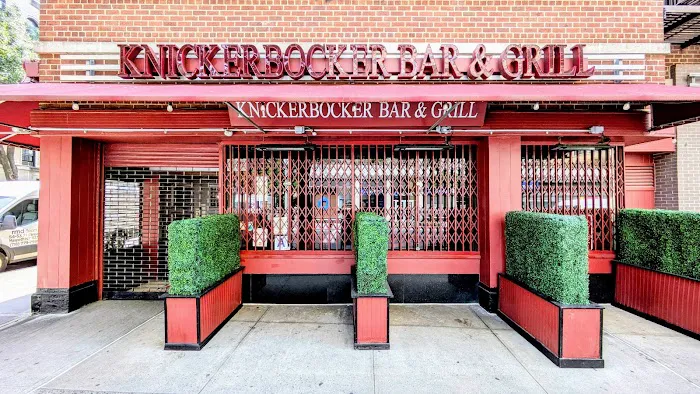 Knickerbocker Bar & Grill Picture 2