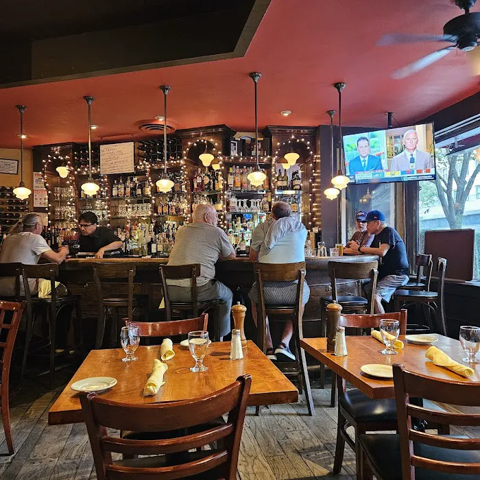 Knickerbocker Bar & Grill Picture 9