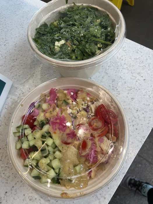 Chopt Creative Salad Co. Picture 9