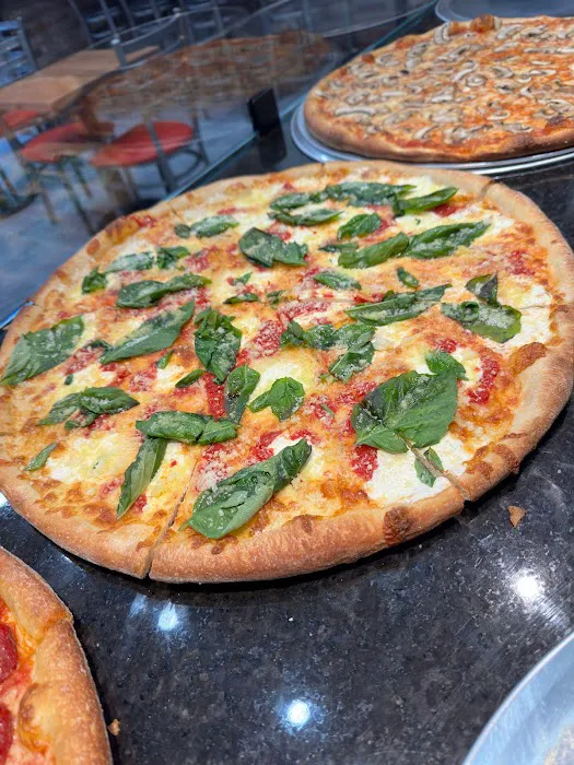 Nuovo York Pizza Picture 8