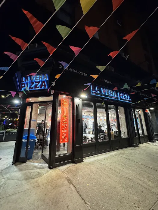La Vera Pizza Picture 2