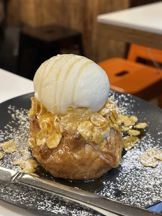 Spot Dessert Bar Picture 6