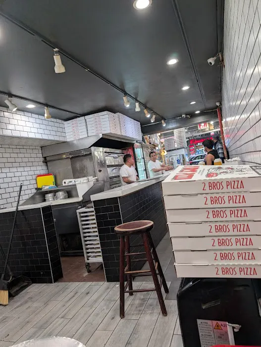 2 Bros Pizza Picture 5