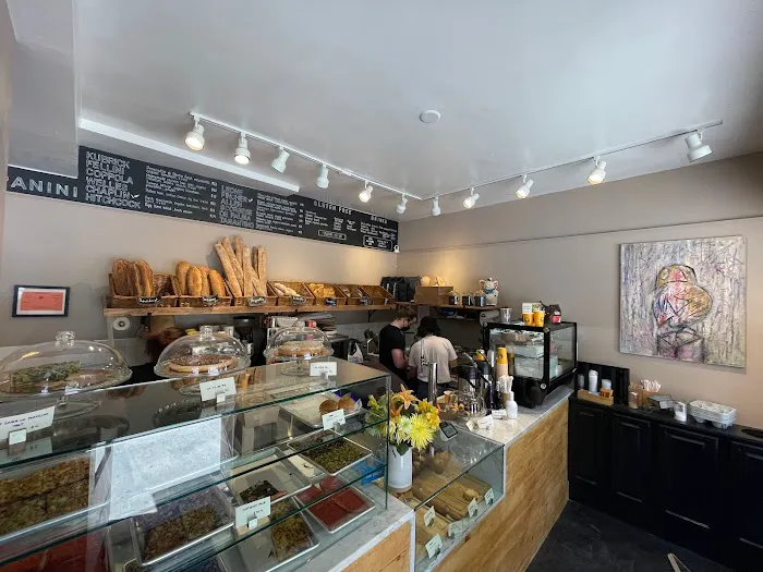 Madman Bakery Picture 7