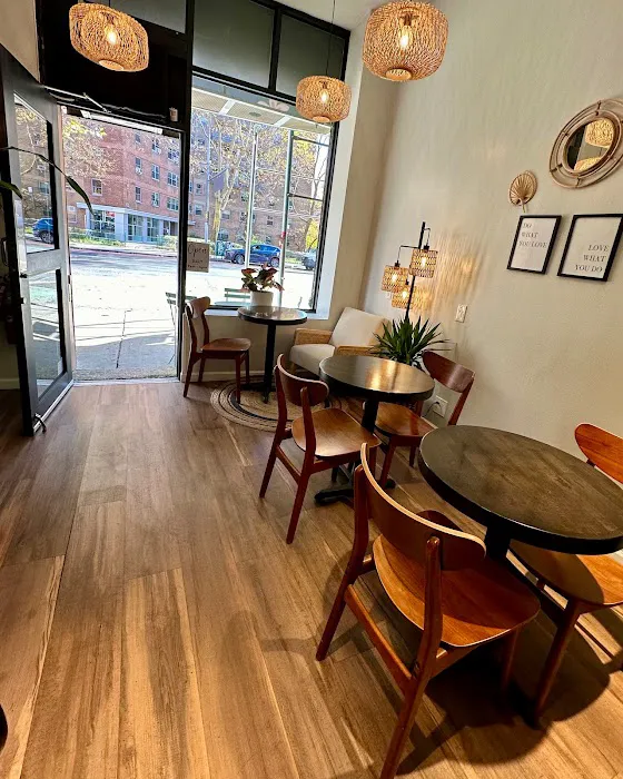 Tropic Berry Cafe Picture 5