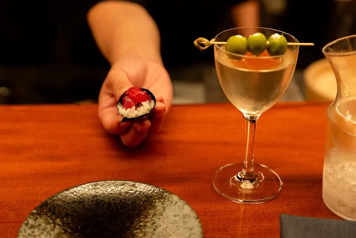 The Hand Roll Bar Picture 5
