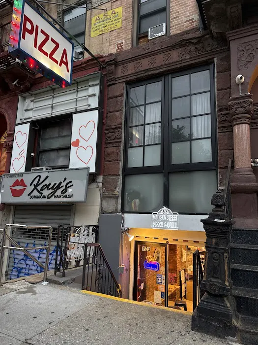 Madison Street Pizza Picture 5