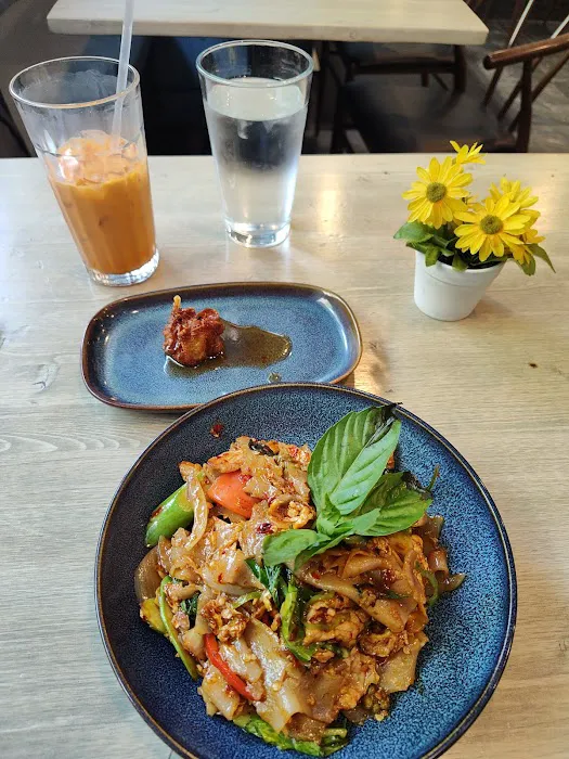 Tiptara : Thai Food Picture 4