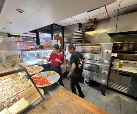 Champion Pizza Clinton