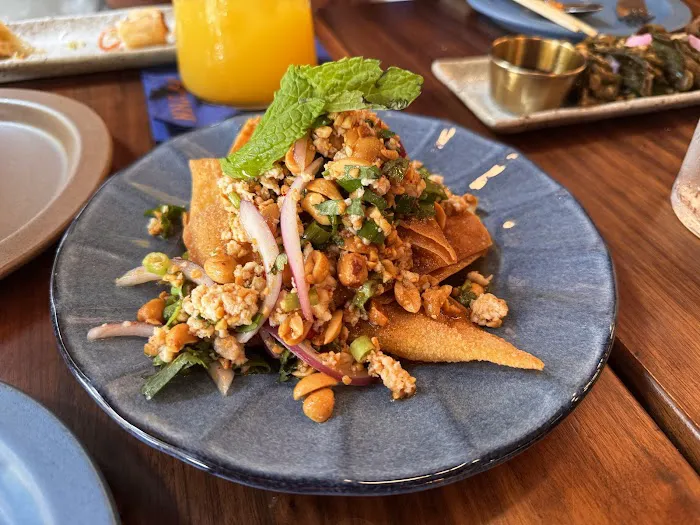 RYNN Thai Restaurant & Bar Picture 4