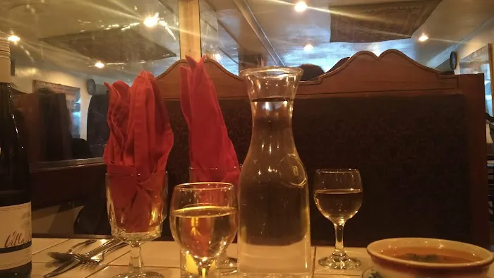 Taj Restaurant Picture 2