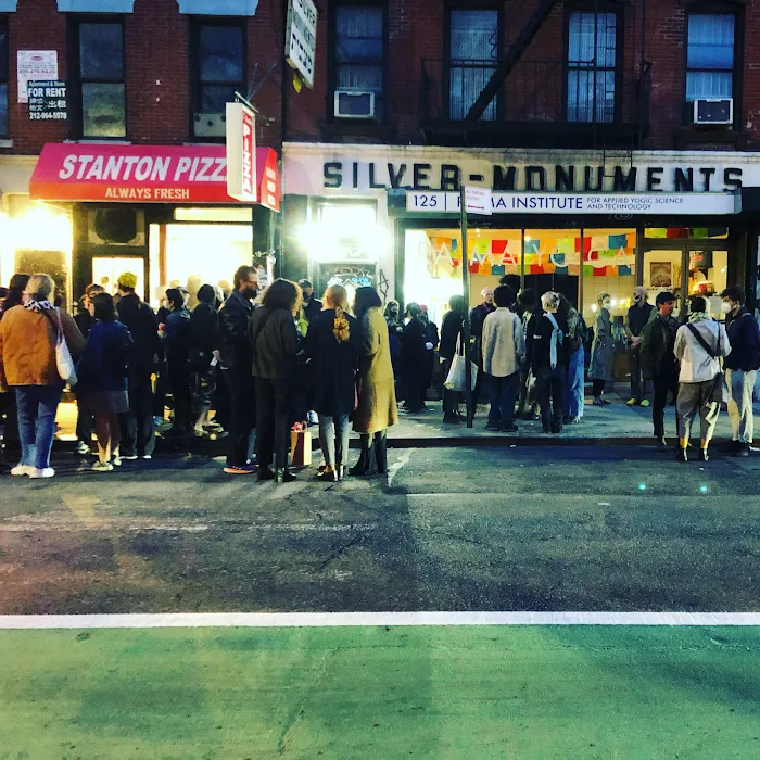 Stanton Street Pizza Picture 10