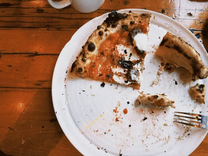 The Neighbors - The Best Pizza in the West Village Picture 10