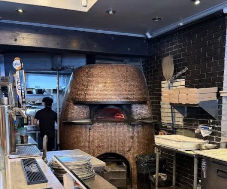 The Neighbors - The Best Pizza in the West Village
