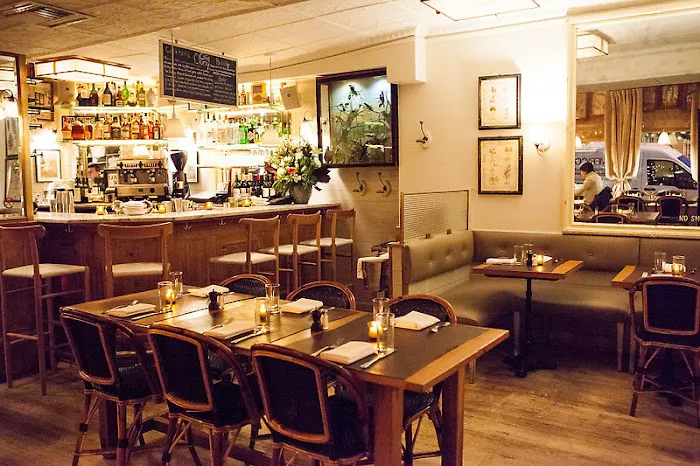 Cafe Cluny Picture 1