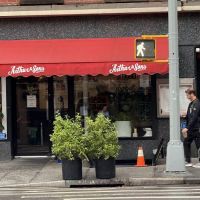 Arthur and Sons Italian American Club ico
