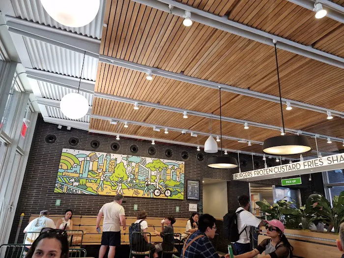 Shake Shack Meatpacking District Picture 4