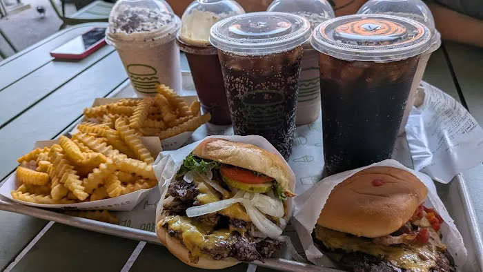 Shake Shack Meatpacking District Picture 3