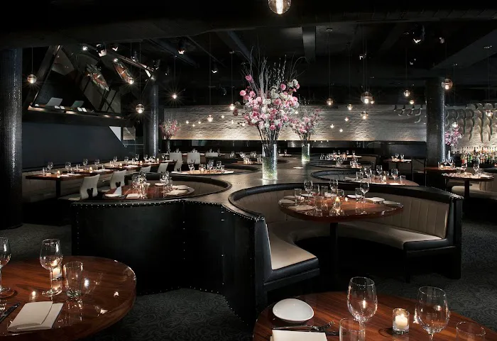 STK Steakhouse Picture 6