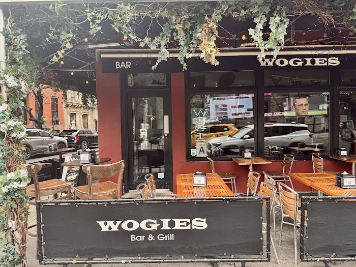 Wogies Bar & Grill , West Village Picture 3