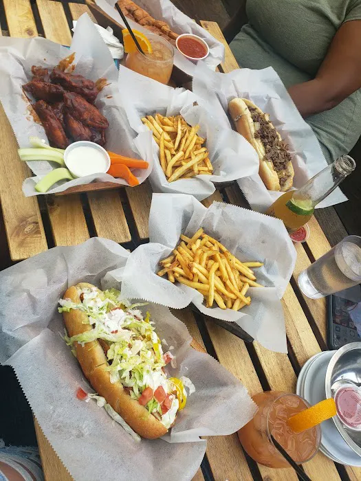 Wogies Bar & Grill , West Village Picture 4