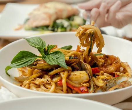 TUE THAI FOOD