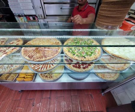 Bd Famous Pizza