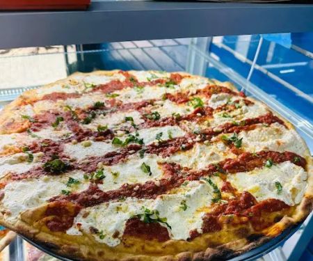 City Hut Pizza