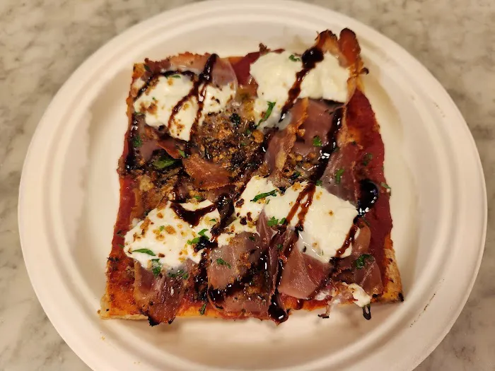Unregular Pizza Picture 1