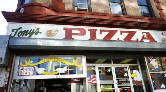 Pepperoni Tony's - NYC - Midtown Picture 2