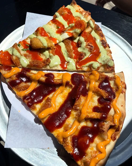 Krave It Pizza & Sandwich Joint Picture 1