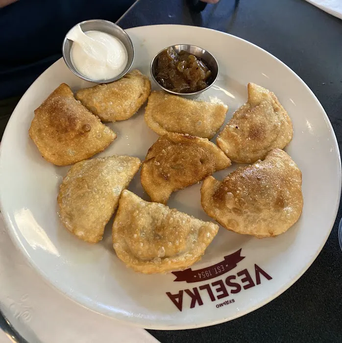 Veselka Picture 3