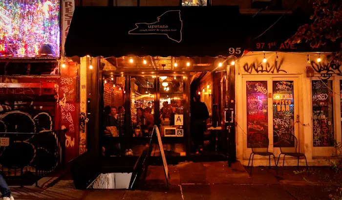 upstate craft beer & oyster bar Picture 2
