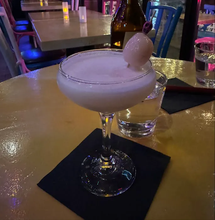 345 Cantina Picture 2