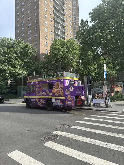Tajeen Halal Food Truck Picture 10