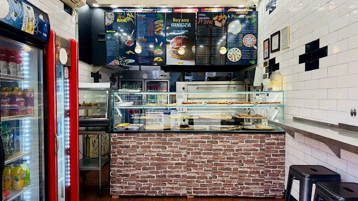 NYC Pizza & Fried Chicken Picture 4