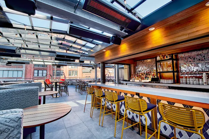 Rory's Rooftop Picture 7