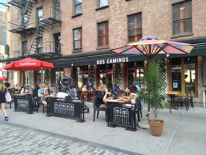 Dos Caminos Picture 1