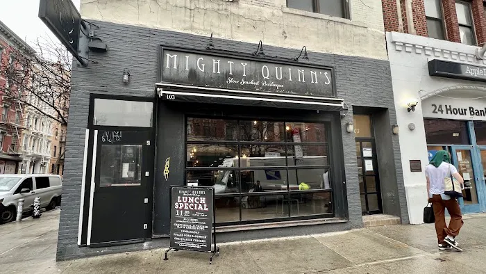 Mighty Quinn's Barbeque Picture 9