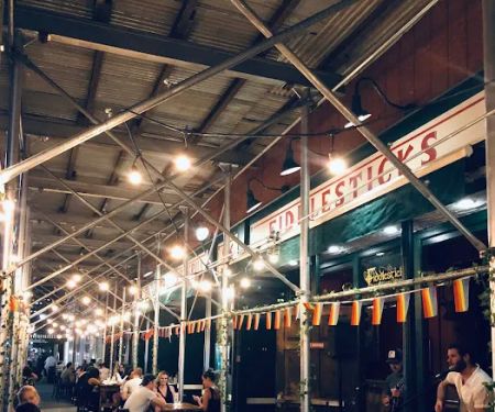 Fiddlesticks Pub