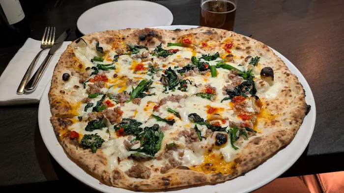 L'Antica Pizzeria Da Michele NYC Picture 5