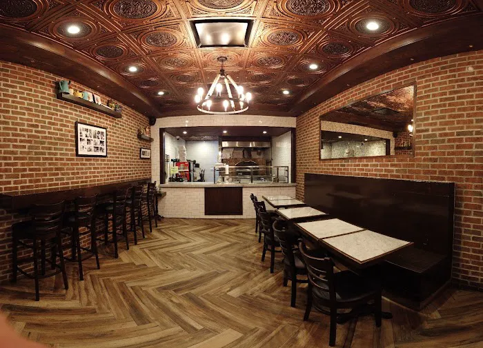 Alphonso’s Pizzeria Trattoria Picture 2