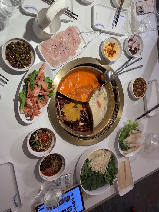 Shoo Loong Kan Hotpot Manhattan 小龙坎火锅 Picture 1