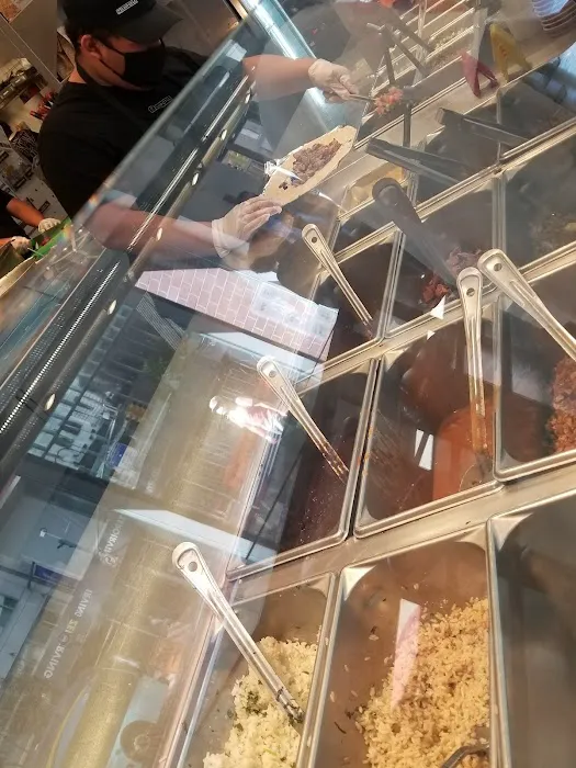 Chipotle Mexican Grill Picture 9