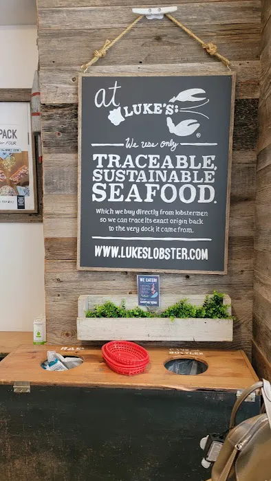 Luke's Lobster Union Square Picture 1