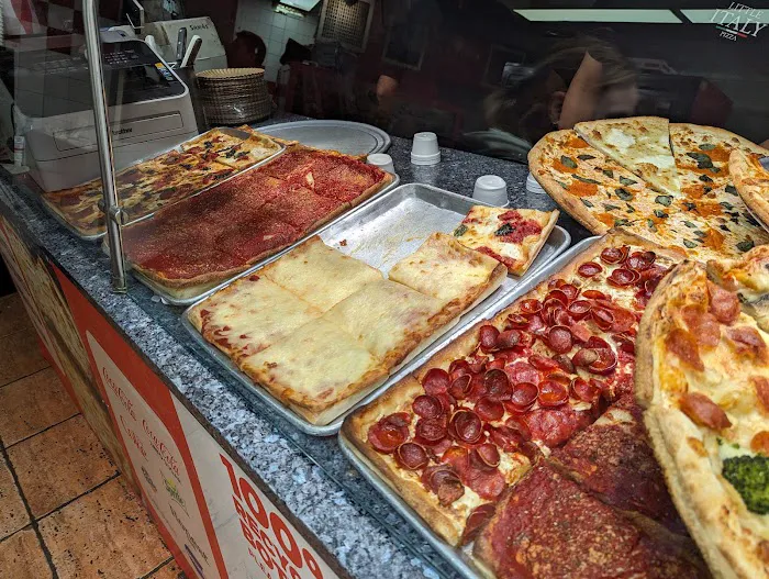 Little Italy Pizza III Picture 9