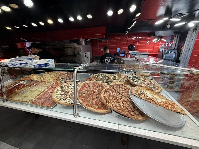 Little Italy Pizza III Picture 7