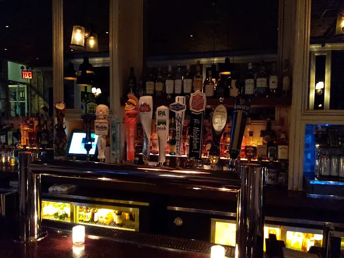 Linen Hall Picture 1